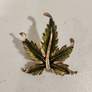 Green and Gold Leaf Brooch